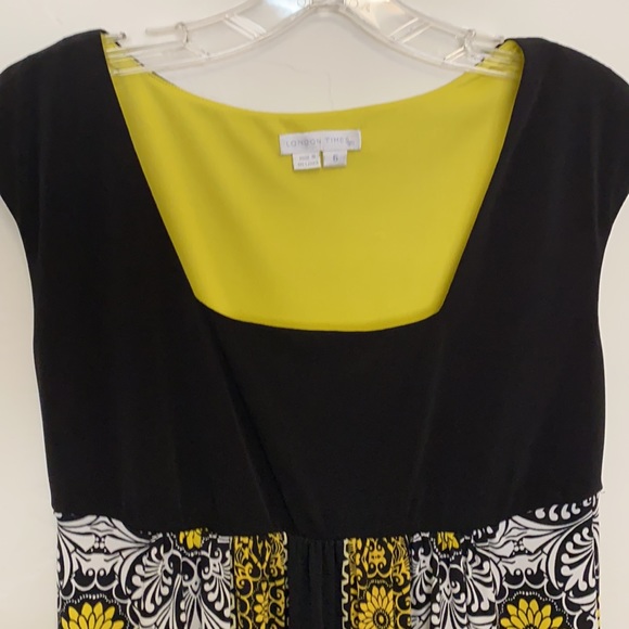 London Time Dress - Picture 5 of 10